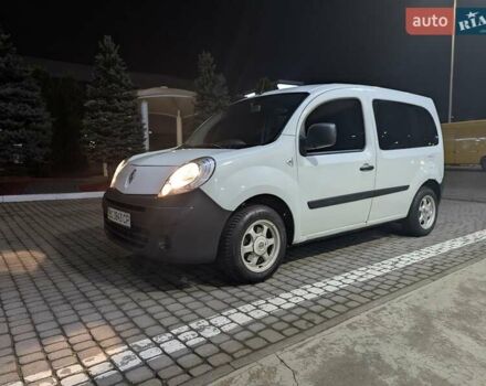 Белый Рено Кенгу, объемом двигателя 1.5 л и пробегом 441 тыс. км за 5600 $, фото 8 на Automoto.ua