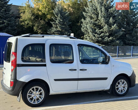 Білий Рено Кєнгу, об'ємом двигуна 1.46 л та пробігом 267 тис. км за 6500 $, фото 4 на Automoto.ua