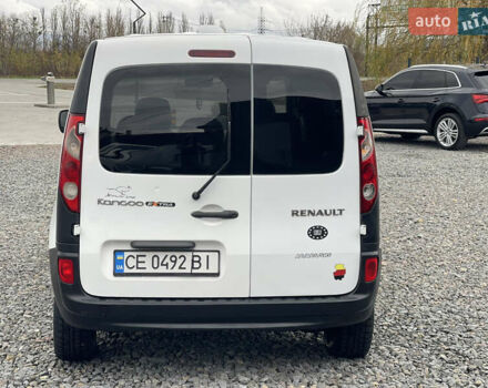Белый Рено Кенгу, объемом двигателя 1.46 л и пробегом 246 тыс. км за 5850 $, фото 6 на Automoto.ua