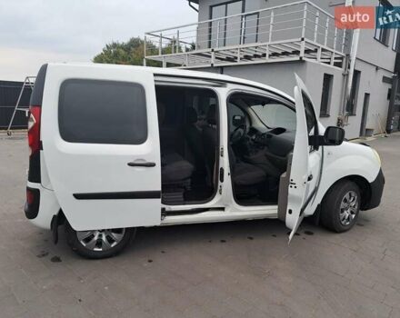 Рено Кенгу 2009 в Калуше на Automoto.ua Белый Рено Кенгу, объемом двигателя 1.46 л и пробегом 217 тыс. км за 6200 $, фото 22 на Automoto.ua