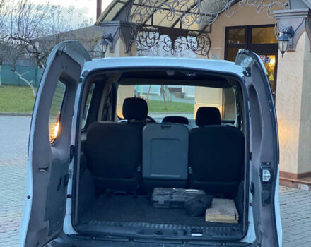 Белый Рено Кенгу, объемом двигателя 1.5 л и пробегом 270 тыс. км за 4599 $, фото 46 на Automoto.ua