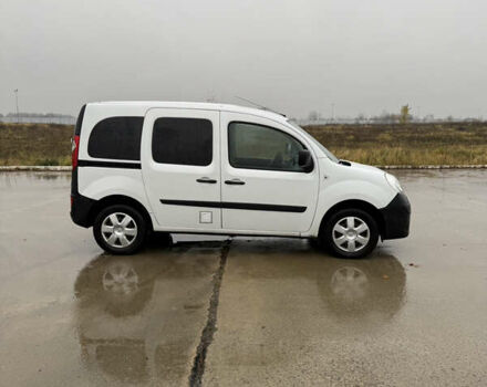 Белый Рено Кенгу, объемом двигателя 1.5 л и пробегом 170 тыс. км за 6800 $, фото 1 на Automoto.ua