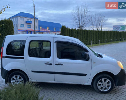 Белый Рено Кенгу, объемом двигателя 1.5 л и пробегом 270 тыс. км за 4599 $, фото 31 на Automoto.ua