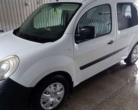 Белый Рено Кенгу, объемом двигателя 1.46 л и пробегом 320 тыс. км за 4700 $, фото 1 на Automoto.ua