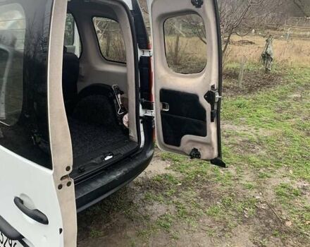 Белый Рено Кенгу, объемом двигателя 1.5 л и пробегом 270 тыс. км за 4900 $, фото 17 на Automoto.ua