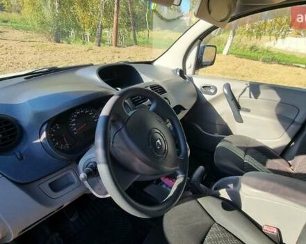 Белый Рено Кенгу, объемом двигателя 1.5 л и пробегом 281 тыс. км за 6300 $, фото 13 на Automoto.ua