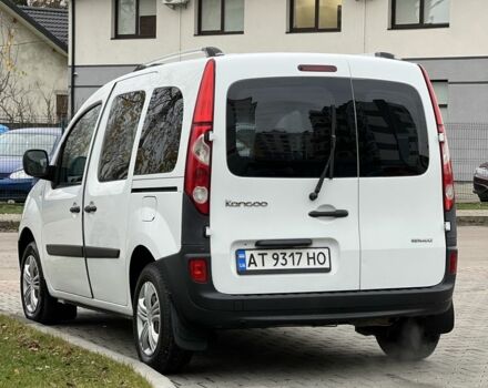 Белый Рено Кенгу, объемом двигателя 1.6 л и пробегом 185 тыс. км за 5500 $, фото 1 на Automoto.ua