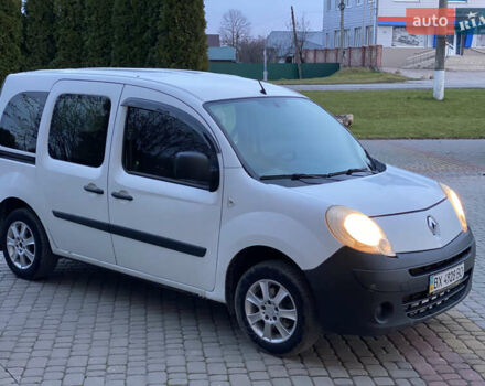 Белый Рено Кенгу, объемом двигателя 1.5 л и пробегом 270 тыс. км за 4599 $, фото 3 на Automoto.ua