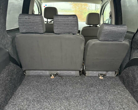 Белый Рено Кенгу, объемом двигателя 1.5 л и пробегом 170 тыс. км за 6700 $, фото 13 на Automoto.ua