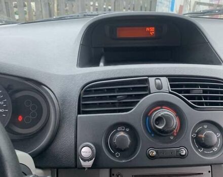 Белый Рено Кенгу, объемом двигателя 1.5 л и пробегом 270 тыс. км за 4900 $, фото 7 на Automoto.ua