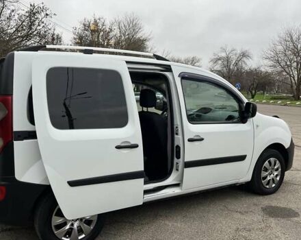 Білий Рено Кєнгу, об'ємом двигуна 1.46 л та пробігом 280 тис. км за 5250 $, фото 2 на Automoto.ua