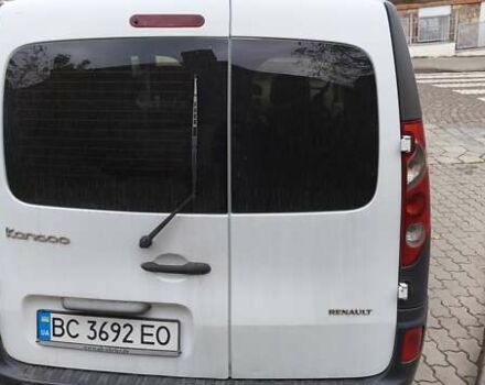Рено Кенгу 2009 в Бориславе на Automoto.ua Белый Рено Кенгу, объемом двигателя 1.5 л и пробегом 297 тыс. км за 5550 $, фото 4 на Automoto.ua