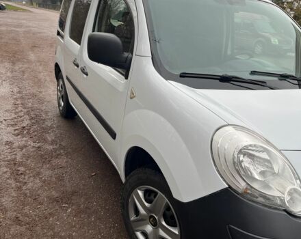 Белый Рено Кенгу, объемом двигателя 1.5 л и пробегом 330 тыс. км за 5600 $, фото 4 на Automoto.ua