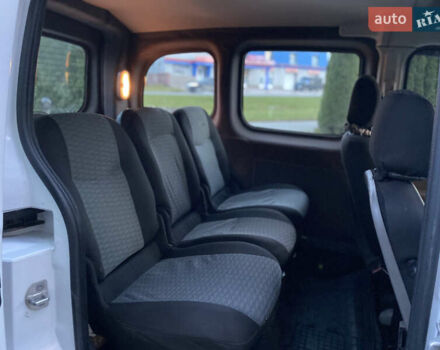 Белый Рено Кенгу, объемом двигателя 1.5 л и пробегом 270 тыс. км за 4599 $, фото 42 на Automoto.ua