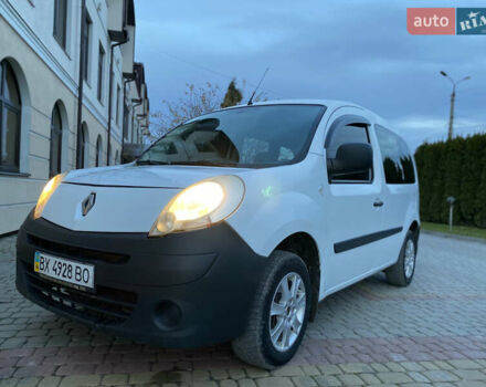 Белый Рено Кенгу, объемом двигателя 1.5 л и пробегом 270 тыс. км за 4599 $, фото 6 на Automoto.ua
