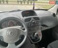 Белый Рено Кенгу, объемом двигателя 1.5 л и пробегом 147 тыс. км за 5000 $, фото 2 на Automoto.ua