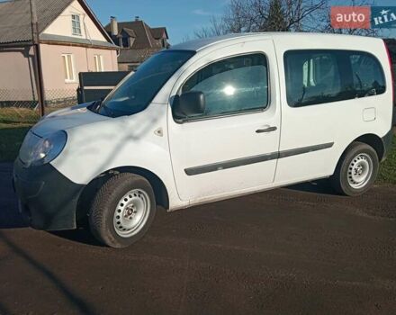 Белый Рено Кенгу, объемом двигателя 1.5 л и пробегом 260 тыс. км за 6200 $, фото 1 на Automoto.ua