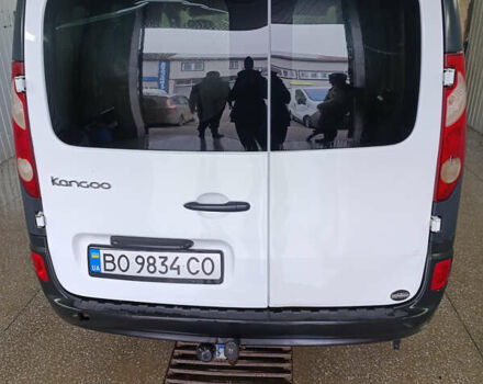 Белый Рено Кенгу, объемом двигателя 1.46 л и пробегом 320 тыс. км за 4700 $, фото 11 на Automoto.ua