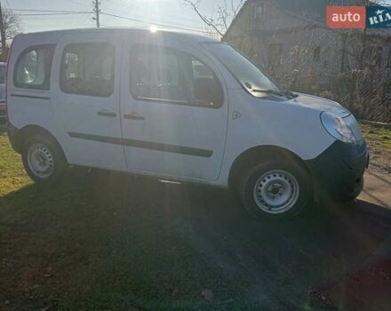 Белый Рено Кенгу, объемом двигателя 1.5 л и пробегом 260 тыс. км за 6200 $, фото 7 на Automoto.ua