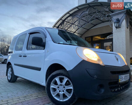 Белый Рено Кенгу, объемом двигателя 1.5 л и пробегом 270 тыс. км за 4599 $, фото 16 на Automoto.ua