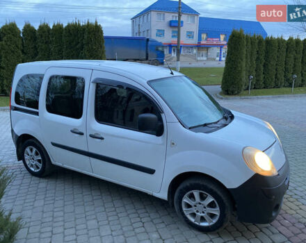 Белый Рено Кенгу, объемом двигателя 1.5 л и пробегом 270 тыс. км за 4599 $, фото 10 на Automoto.ua