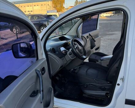 Білий Рено Кєнгу, об'ємом двигуна 1.46 л та пробігом 263 тис. км за 5750 $, фото 29 на Automoto.ua