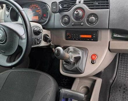 Рено Кенгу 2009 в Калуше на Automoto.ua Белый Рено Кенгу, объемом двигателя 1.46 л и пробегом 217 тыс. км за 6200 $, фото 20 на Automoto.ua