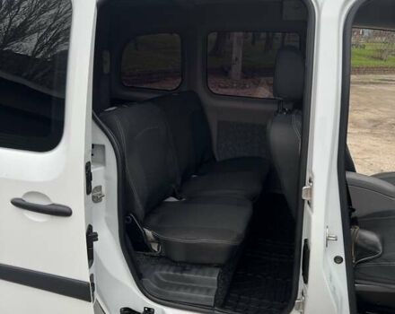 Білий Рено Кєнгу, об'ємом двигуна 1.46 л та пробігом 280 тис. км за 5250 $, фото 17 на Automoto.ua