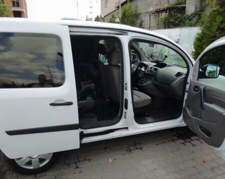 Белый Рено Кенгу, объемом двигателя 1.5 л и пробегом 415 тыс. км за 4600 $, фото 7 на Automoto.ua