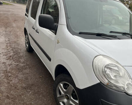 Белый Рено Кенгу, объемом двигателя 1.46 л и пробегом 398 тыс. км за 5600 $, фото 5 на Automoto.ua