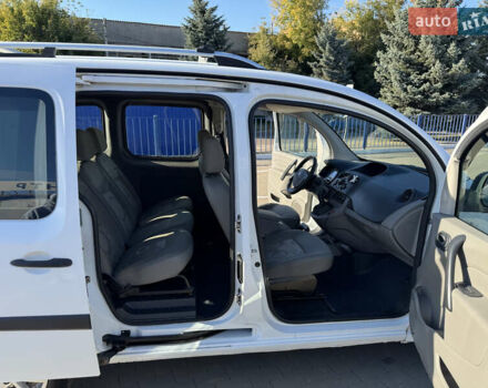 Білий Рено Кєнгу, об'ємом двигуна 1.46 л та пробігом 267 тис. км за 6500 $, фото 12 на Automoto.ua