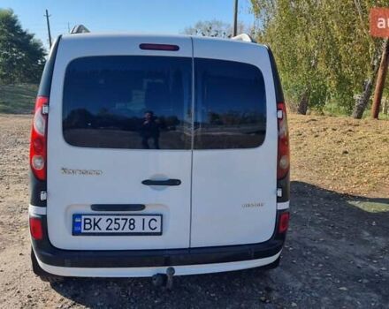 Белый Рено Кенгу, объемом двигателя 1.5 л и пробегом 281 тыс. км за 6300 $, фото 6 на Automoto.ua