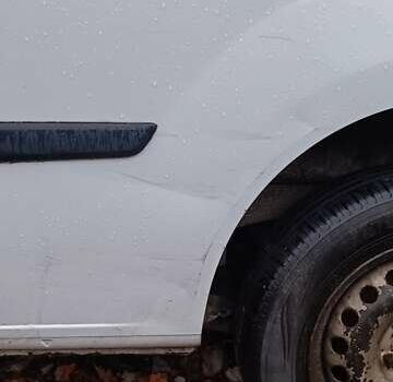 Белый Рено Кенгу, объемом двигателя 1.5 л и пробегом 300 тыс. км за 5200 $, фото 5 на Automoto.ua