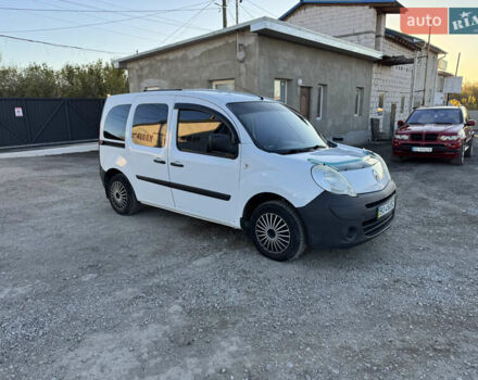 Білий Рено Кєнгу, об'ємом двигуна 1.46 л та пробігом 263 тис. км за 5750 $, фото 21 на Automoto.ua