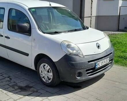 Білий Рено Кєнгу, об'ємом двигуна 1.5 л та пробігом 225 тис. км за 6000 $, фото 3 на Automoto.ua