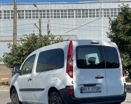 Белый Рено Кенгу, объемом двигателя 1.5 л и пробегом 279 тыс. км за 4999 $, фото 1 на Automoto.ua