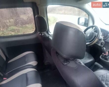 Белый Рено Кенгу, объемом двигателя 1.5 л и пробегом 238 тыс. км за 5500 $, фото 29 на Automoto.ua