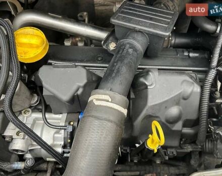 Белый Рено Кенгу, объемом двигателя 1.5 л и пробегом 170 тыс. км за 6700 $, фото 6 на Automoto.ua