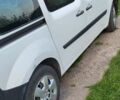 Белый Рено Кенгу, объемом двигателя 1.5 л и пробегом 284 тыс. км за 4800 $, фото 3 на Automoto.ua
