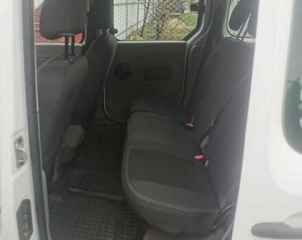 Белый Рено Кенгу, объемом двигателя 1.6 л и пробегом 151 тыс. км за 6000 $, фото 17 на Automoto.ua