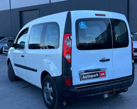 Белый Рено Кенгу, объемом двигателя 1.5 л и пробегом 301 тыс. км за 6190 $, фото 6 на Automoto.ua