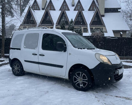 Білий Рено Кєнгу, об'ємом двигуна 1.46 л та пробігом 262 тис. км за 6700 $, фото 3 на Automoto.ua