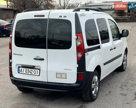 Белый Рено Кенгу, объемом двигателя 1.46 л и пробегом 290 тыс. км за 5999 $, фото 6 на Automoto.ua