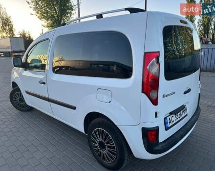 Белый Рено Кенгу, объемом двигателя 1.46 л и пробегом 206 тыс. км за 6599 $, фото 2 на Automoto.ua