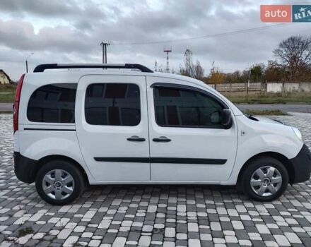 Рено Кенгу 2010 в Житомире на Automoto.ua Белый Рено Кенгу, объемом двигателя 1.46 л и пробегом 271 тыс. км за 7299 $, фото 10 на Automoto.ua