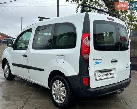 Білий Рено Кєнгу, об'ємом двигуна 1.6 л та пробігом 356 тис. км за 5990 $, фото 6 на Automoto.ua