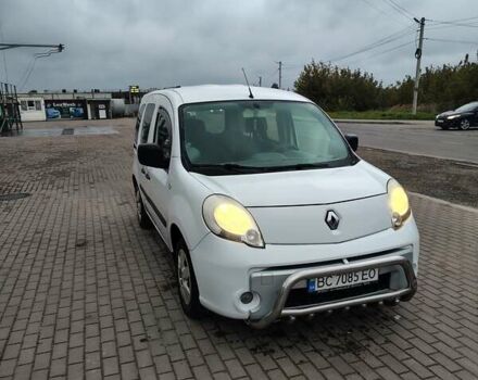 Белый Рено Кенгу, объемом двигателя 1.46 л и пробегом 258 тыс. км за 6200 $, фото 4 на Automoto.ua