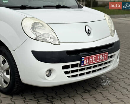 Білий Рено Кєнгу, об'ємом двигуна 1.5 л та пробігом 250 тис. км за 6850 $, фото 6 на Automoto.ua