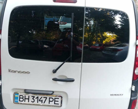 Рено Кенгу 2010 в Одессе на Automoto.ua Белый Рено Кенгу, объемом двигателя 1.5 л и пробегом 197 тыс. км за 7500 $, фото 2 на Automoto.ua
