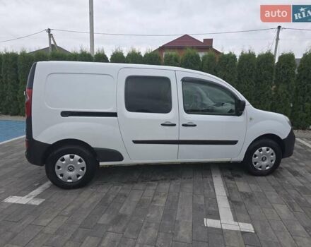Белый Рено Кенгу, объемом двигателя 1.46 л и пробегом 263 тыс. км за 5900 $, фото 9 на Automoto.ua